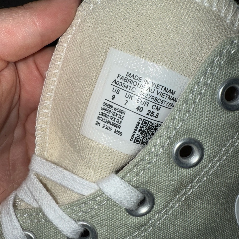 Green Platform Converse - Picture 4 of 4
